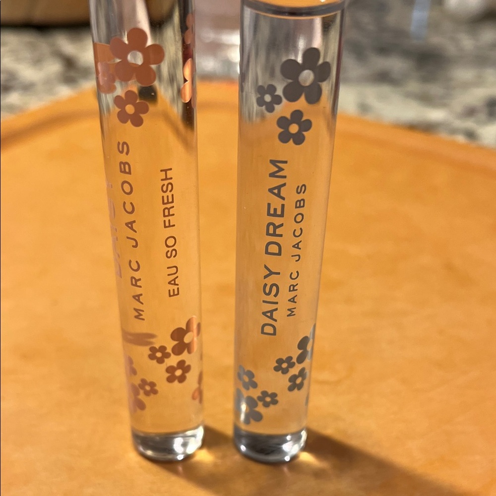 Marc Jacobs travel Rollerball fragrances
